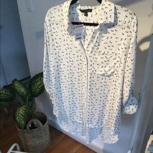 NWT . Velvet & Heart blouse.